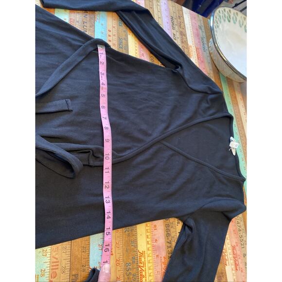 BODEN 6L Black Long Sleeve Ribbed Jersey Wrap Dress S LBD Classic Preppy Modal - Picture 16 of 16